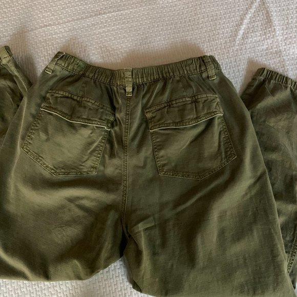 NWOT Gap Khaki Joggers Pants, Moss Green, sz 10 - Picture 4 of 9